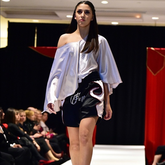 Meet your Posher, Oshay - Picture 11 of 16